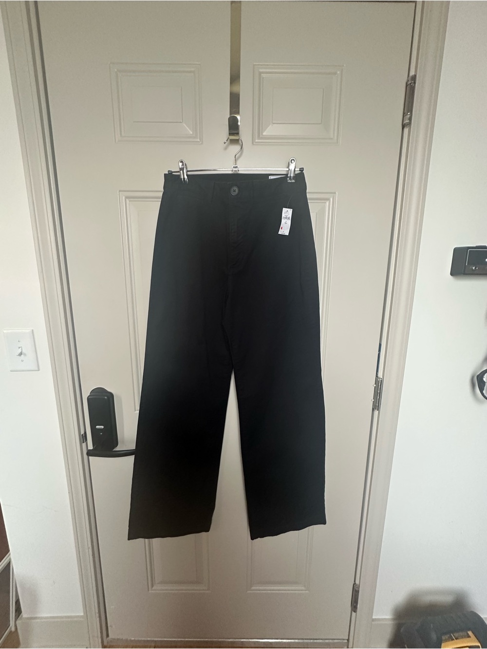 GAP High-Rise Stride Ankle Pants black